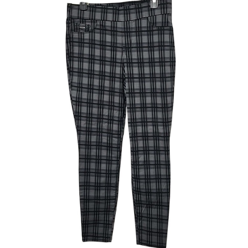 Nine West Gray and Black Plaid Skinny Ponte Pants